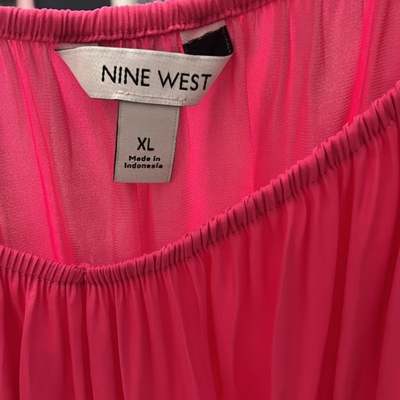 Silk - Picture 5 of 5